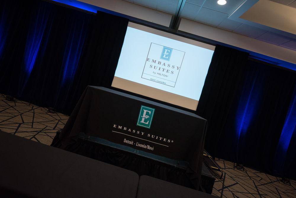 Embassy Suites By Hilton Detroit - Livonia/Novi Luaran gambar