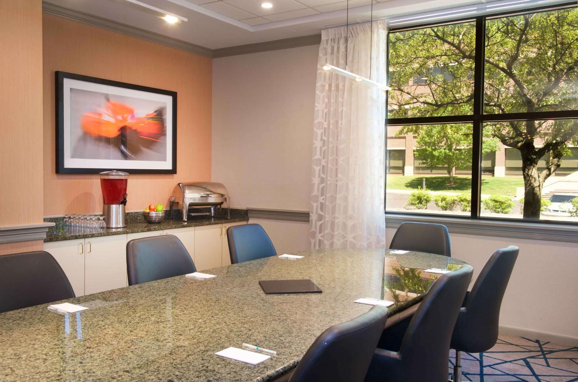 Embassy Suites By Hilton Detroit - Livonia/Novi Luaran gambar