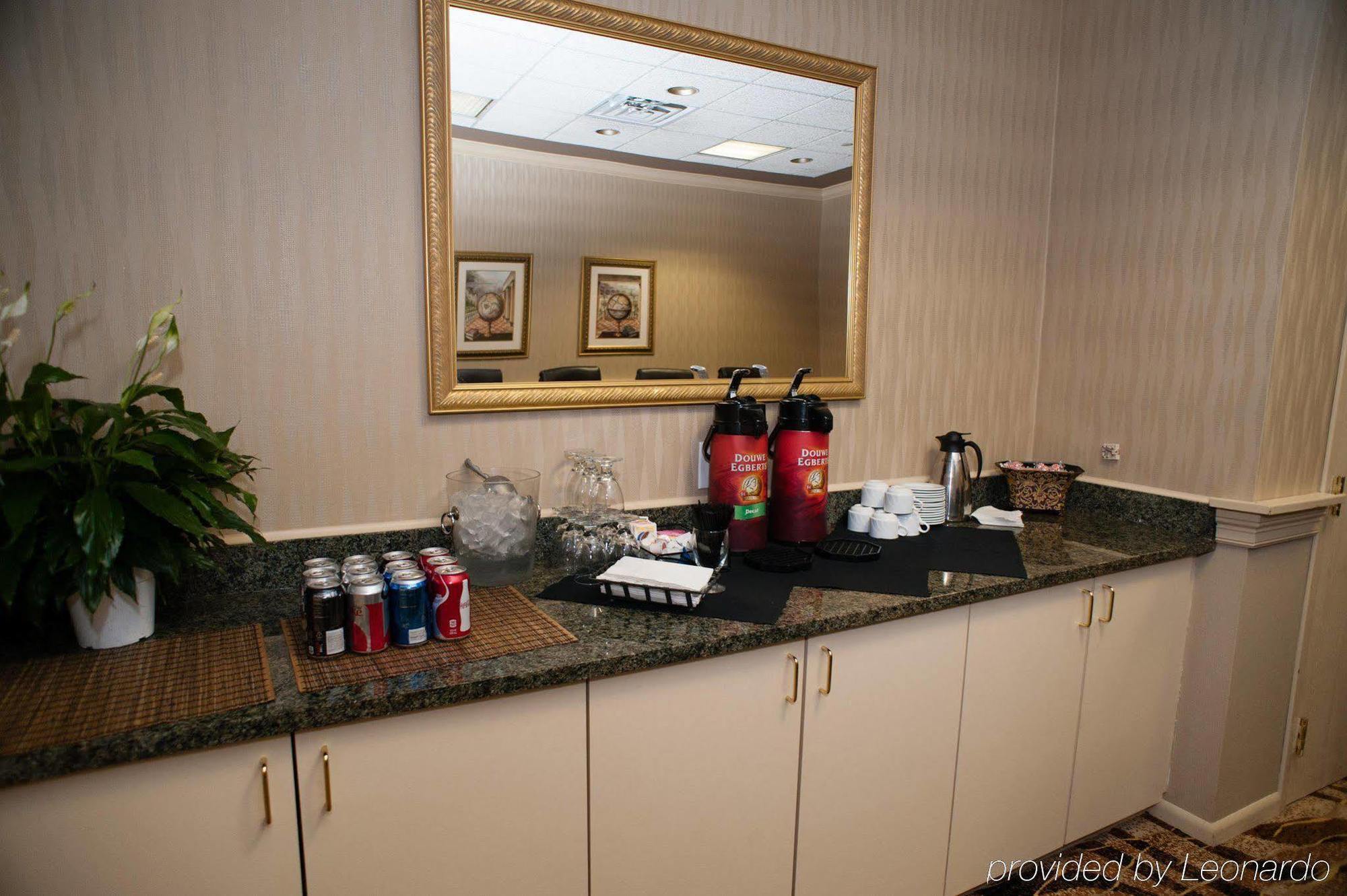 Embassy Suites By Hilton Detroit - Livonia/Novi Luaran gambar