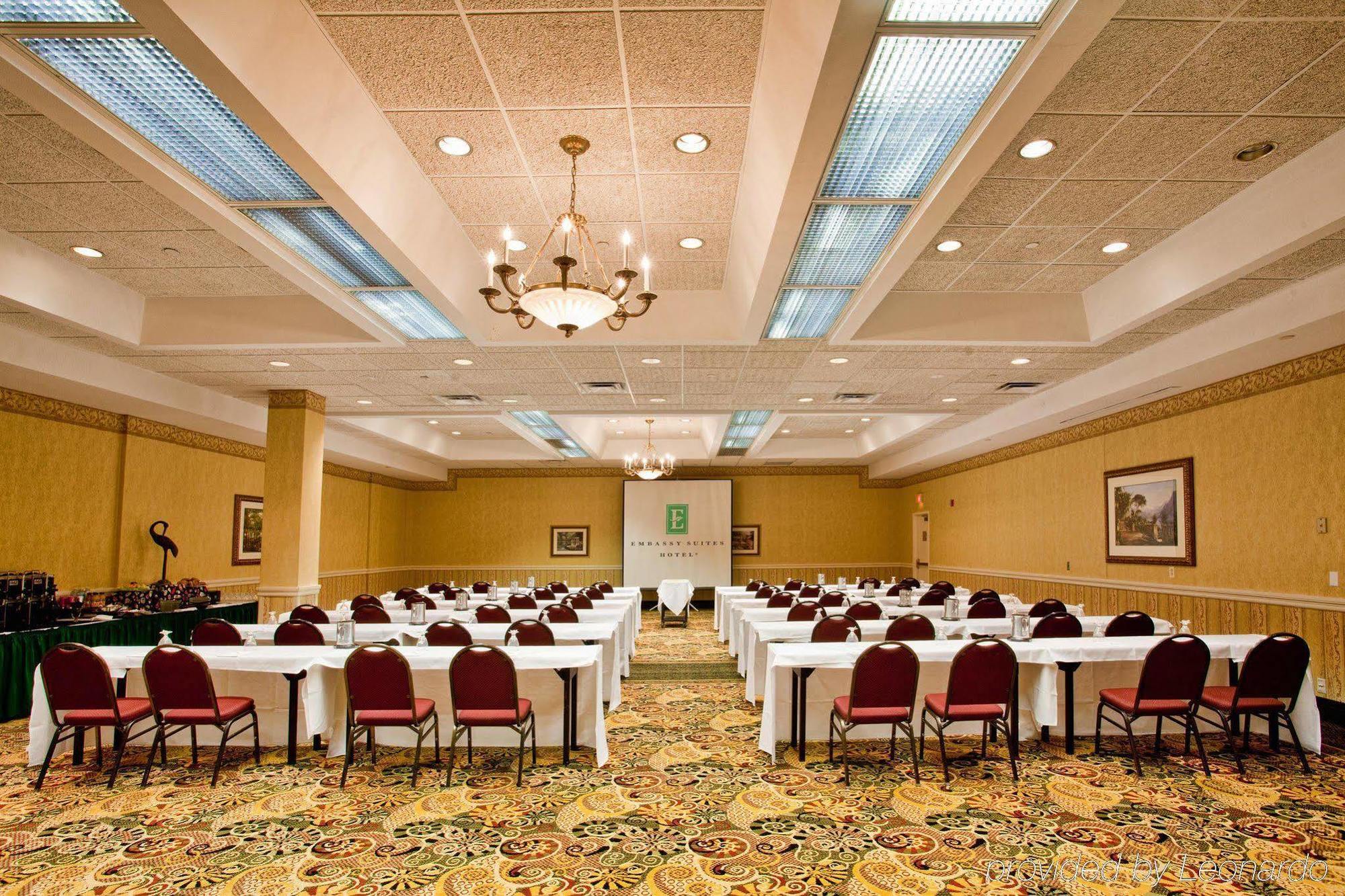 Embassy Suites By Hilton Detroit - Livonia/Novi Luaran gambar